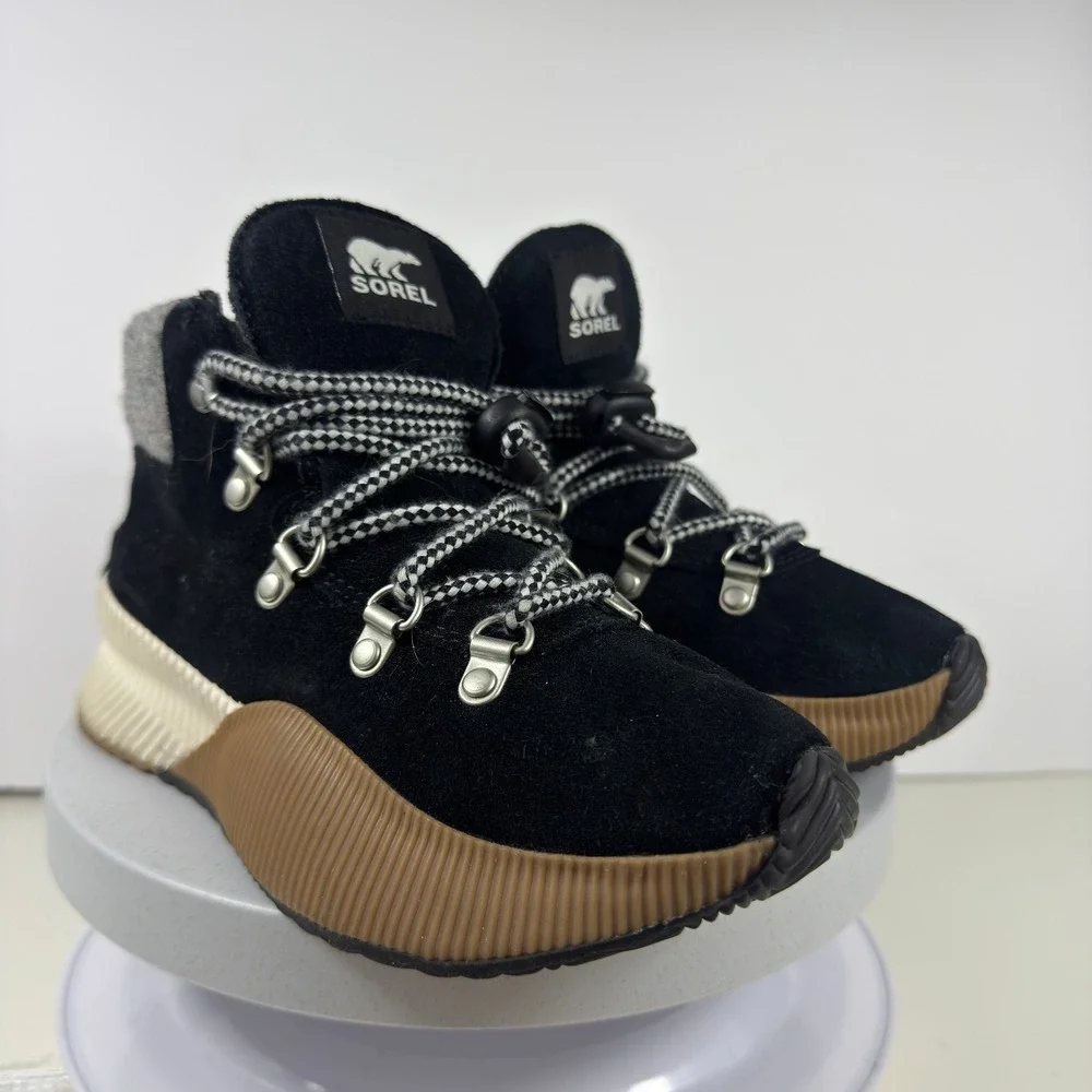 Sorel Kids Out N About III Conquest Waterproof Suede Boots Black Size 4